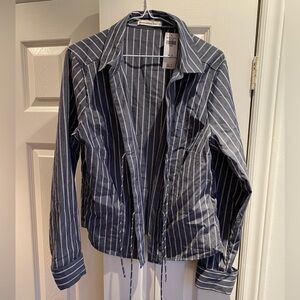 New Abercrombie & Fitch Front tie Striped Collared Shirt